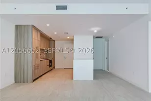 77 SE 5th, Miami, FL 33131 - Photo 7