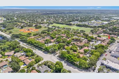 927 Coral Club #927, Coral Springs, FL 33071 - Photo 37