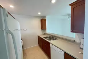 5020 Elmhurst, West Palm Beach, FL 33417 - Photo 5