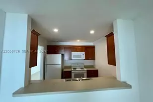 5020 Elmhurst, West Palm Beach, FL 33417 - Photo 3
