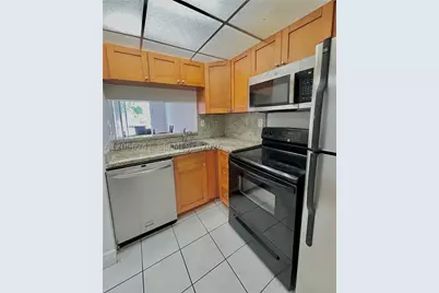 486 NW 165th St #B-103, Miami, FL 33169 - Photo 11