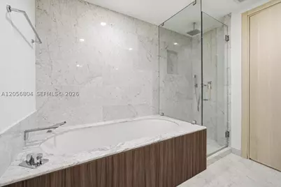 1000 Brickell #3211, Miami, FL 33131 - Photo 51