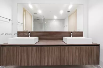 1000 Brickell #3211, Miami, FL 33131 - Photo 21