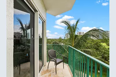 20000 E Country Club #416, Aventura, FL 33180 - Photo 37