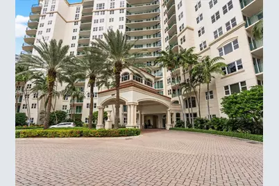 20000 E Country Club #416, Aventura, FL 33180 - Photo 1