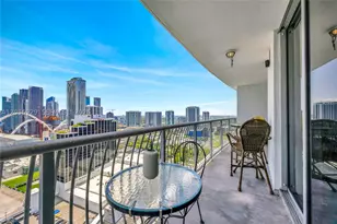 1750 N Bayshore, Miami, FL 33132 - Photo 21