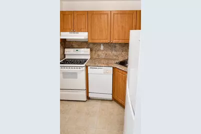 10820 SW 196th #380, Cutler Bay, FL 33157 - Photo 9