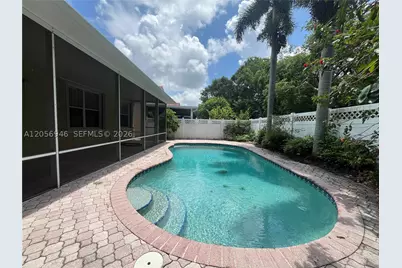 10854 Limeberry, Cooper City, FL 33026 - Photo 9