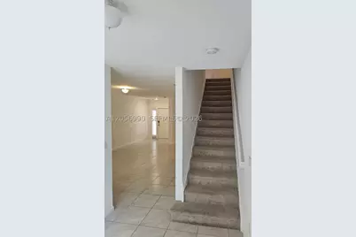 561 NE 5th, Florida City, FL 33034 - Photo 5