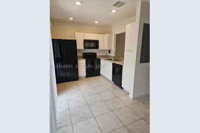 561 NE 5th, Florida City, FL 33034 - Photo 3