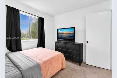 3021 N Oakland Forest #208, Oakland Park, FL 33309 - Photo 17