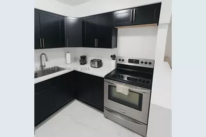 2231 NW 9th, Fort Lauderdale, FL 33311 - Photo 11