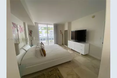 10275 Collins #215, Bal Harbour, FL 33154 - Photo 19