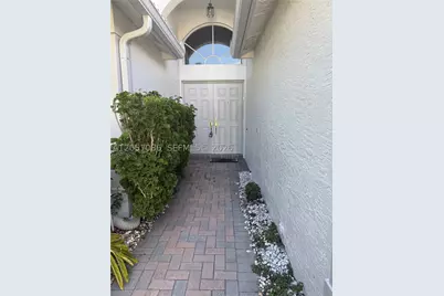 11445 Samoa, Boynton Beach, FL 33437 - Photo 3