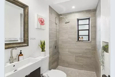 585 NE 121st, North Miami, FL 33161 - Photo 25
