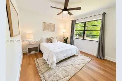 585 NE 121st, North Miami, FL 33161 - Photo 21