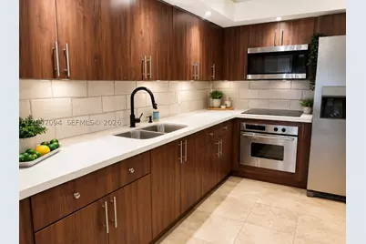 585 NE 121st, North Miami, FL 33161 - Photo 9