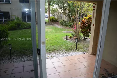 351 SW 121st, Pembroke Pines, FL 33025 - Photo 7