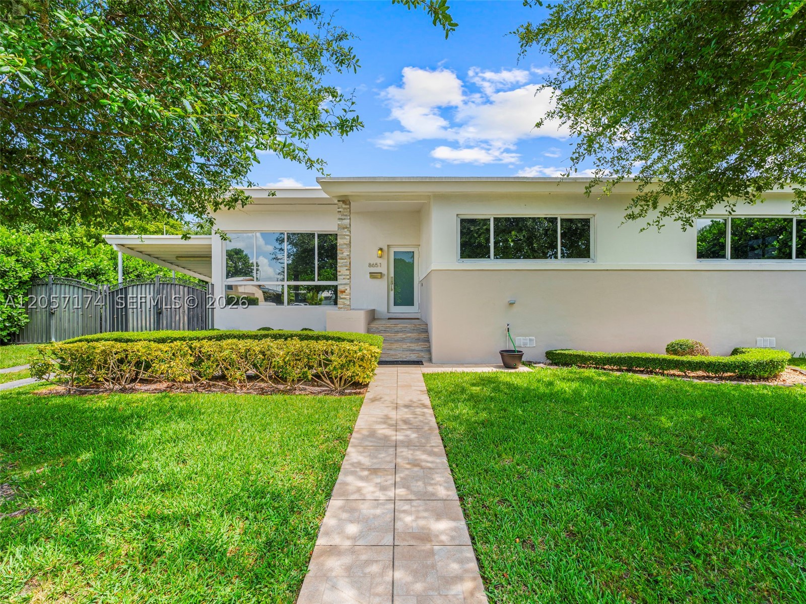 8651 SW 32nd - 8651 SW 32nd, Miami, FL 33155 Luxury Property | Jose Angel Pina