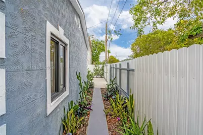 519 NW 52, Miami, FL 33127 - Photo 3