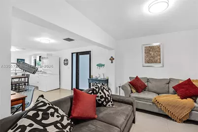 519 NW 52, Miami, FL 33127 - Photo 7