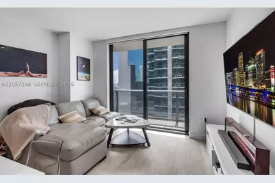 55 SW 9th #2407, Miami, FL 33130 - Photo 3