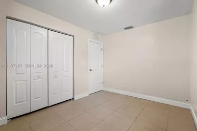 3220 E 8th, Hialeah, FL 33013 - Photo 19