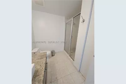 185 SW 7th #3600, Miami, FL 33130 - Photo 9