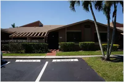 459 Lakeview #2, Weston, FL 33326 - Photo 1