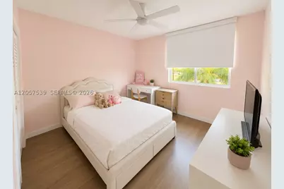 18318 NW 61st, Hialeah, FL 33015 - Photo 11