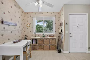 7449 N Devon, Tamarac, FL 33321 - Photo 9