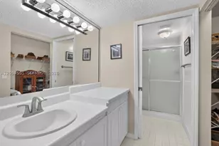 7449 N Devon, Tamarac, FL 33321 - Photo 17