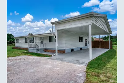 906 Whatley, Sebring, FL 33870 - Photo 1