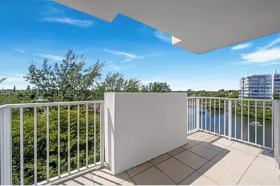 1300 NE Miami Gardens #621E, Miami, FL 33179 - Photo 25