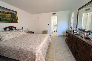 4717 NW 7th, Miami, FL 33126 - Photo 11
