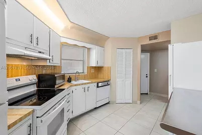 6655 W Broward #200, Plantation, FL 33317 - Photo 7