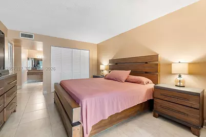 6655 W Broward #200, Plantation, FL 33317 - Photo 23