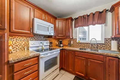 1818 Rodman #4A, Hollywood, FL 33020 - Photo 13