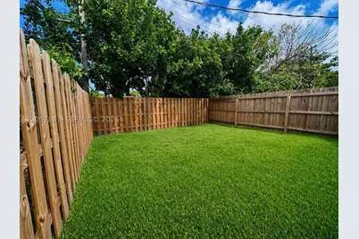 1628 NW 8th, Fort Lauderdale, FL 33311 - Photo 17