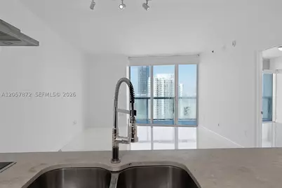 495 Brickell #5007, Miami, FL 33131 - Photo 11