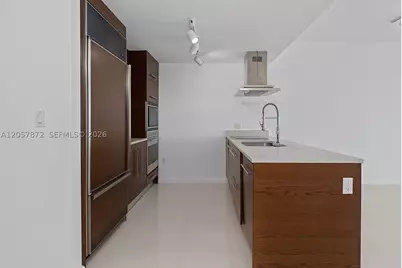 495 Brickell #5007, Miami, FL 33131 - Photo 13
