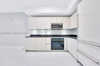 1010 Brickell #1810, Miami, FL 33131 - Photo 11