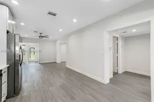 3405 Robbins, Pompano Beach, FL 33062 - Photo 25