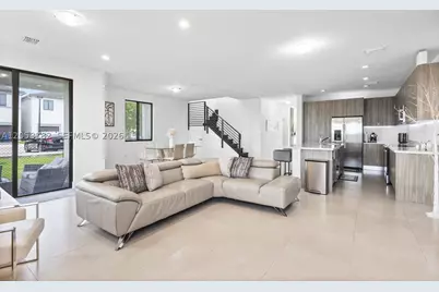 15725 SW 136th, Miami, FL 33196 - Photo 7