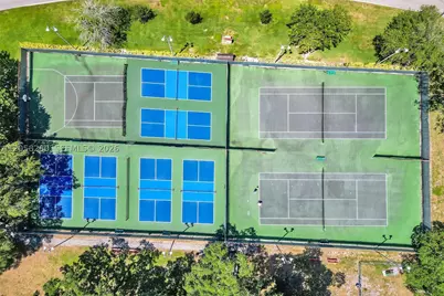 1720 W Oak Knoll, Davie, FL 33324 - Photo 49