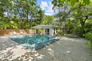3700 Loquat, Miami, FL 33133 - Photo 21