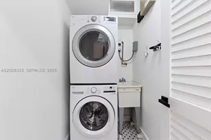 3700 Loquat, Miami, FL 33133 - Photo 19