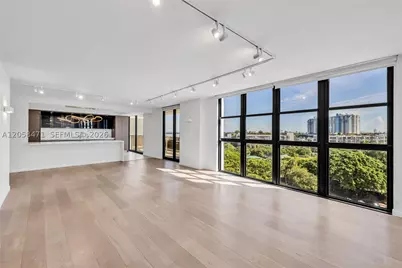 9 Island #814, Miami Beach, FL 33139 - Photo 5