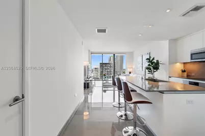 68 SE 6th #2306, Miami, FL 33131 - Photo 3