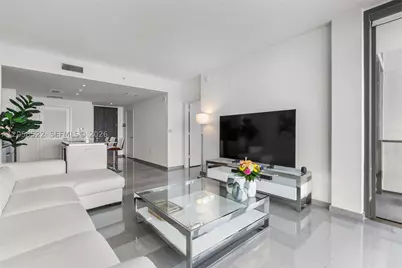 68 SE 6th #2306, Miami, FL 33131 - Photo 11